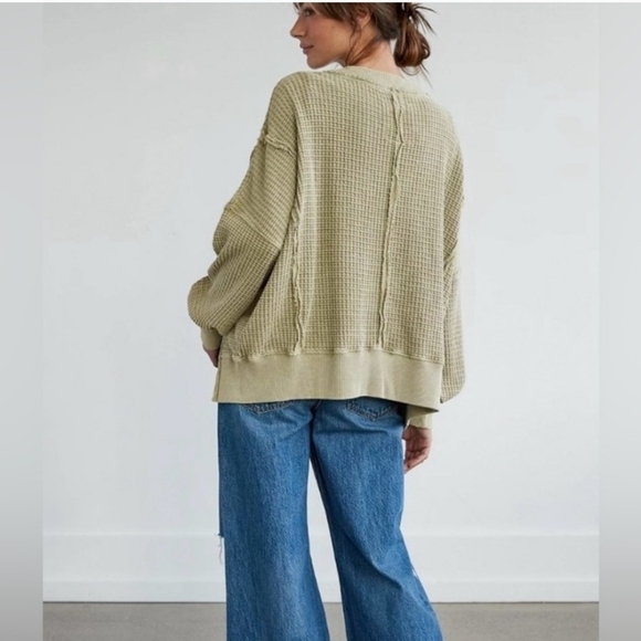 American Eagle Outfitters This Feels Seriously Lived In Waffle Knit Thermal XS - Picture 4 of 4